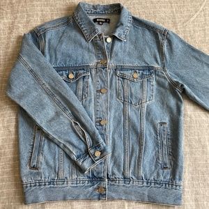 NWOT Missguided Oversized Denim Jacket, Size 4